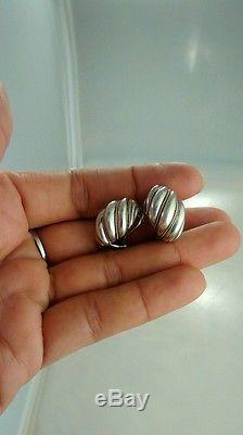 Classy vintage Tiffany &Co 14k sterling shell French clip earrings