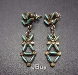 Delicate Vintage ZUNI Sterling Silver & TURQUOISE Needlepoint EARRINGS