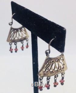 Jane Diaz Nepal Vintage Sterling Silver Garnet Dangle Earrings