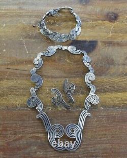 Vintage Mexican Sterling Silver Necklace Bracelet and Earrings Set