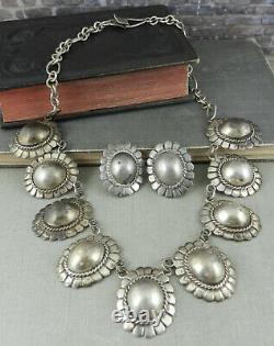 Vintage Mexico 925 Sterling Silver Domed Oval Disk Necklace / Earrings Set