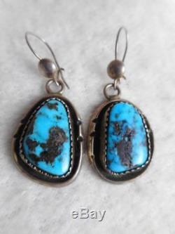 Vintage Navajo handmade sterling & Bisbee turquoise pierced dangle earrings