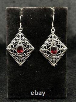 Vintage Sterling Silver Handmade Beautiful Earrings With Faceted Garnet Stone