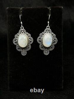 Vintage Sterling Silver Handmade Beautiful Earrings With Moon Stone