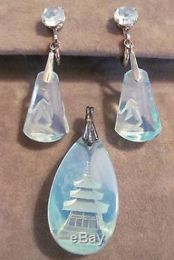 Vintage Sterling Silver Reversed Carved Pagoda Pendant and Screw Back Earrings