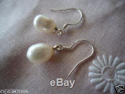 Vintage genuine Pearl earrings with Sterling Silver hooks ear rings with Pearls