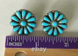 Vtg Zuni Petit Point Turquoise Cluster Sterling Silver Post Pierced Earrings T4